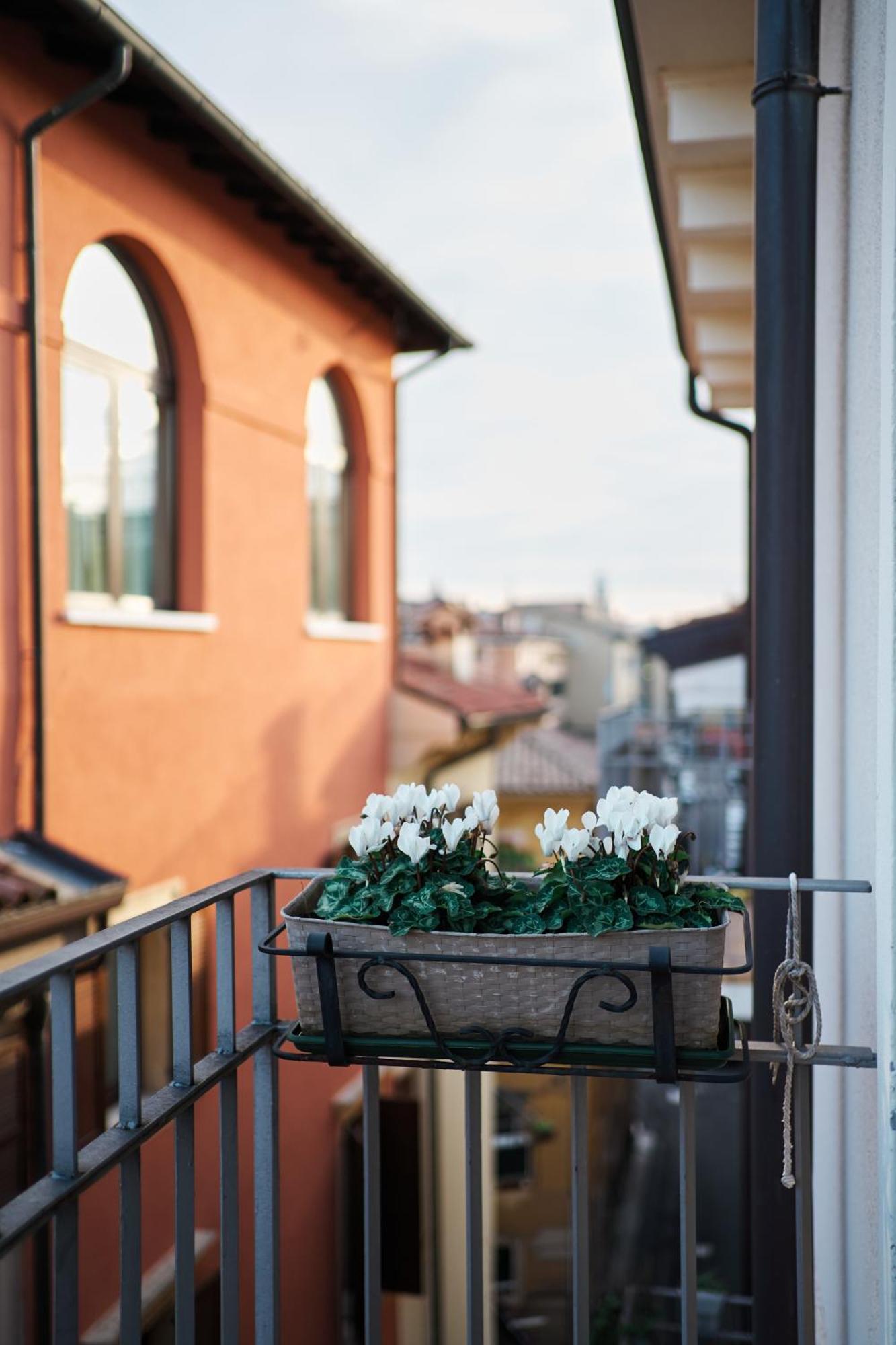 Vista Apartments ヴェローナ エクステリア 写真